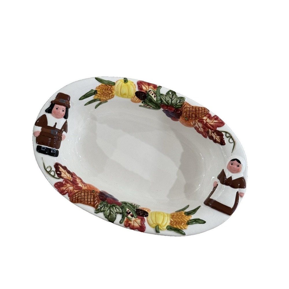 Publix Pilgrim Pair Thanksgiving Oval Serving Bowl 12" RETIRED